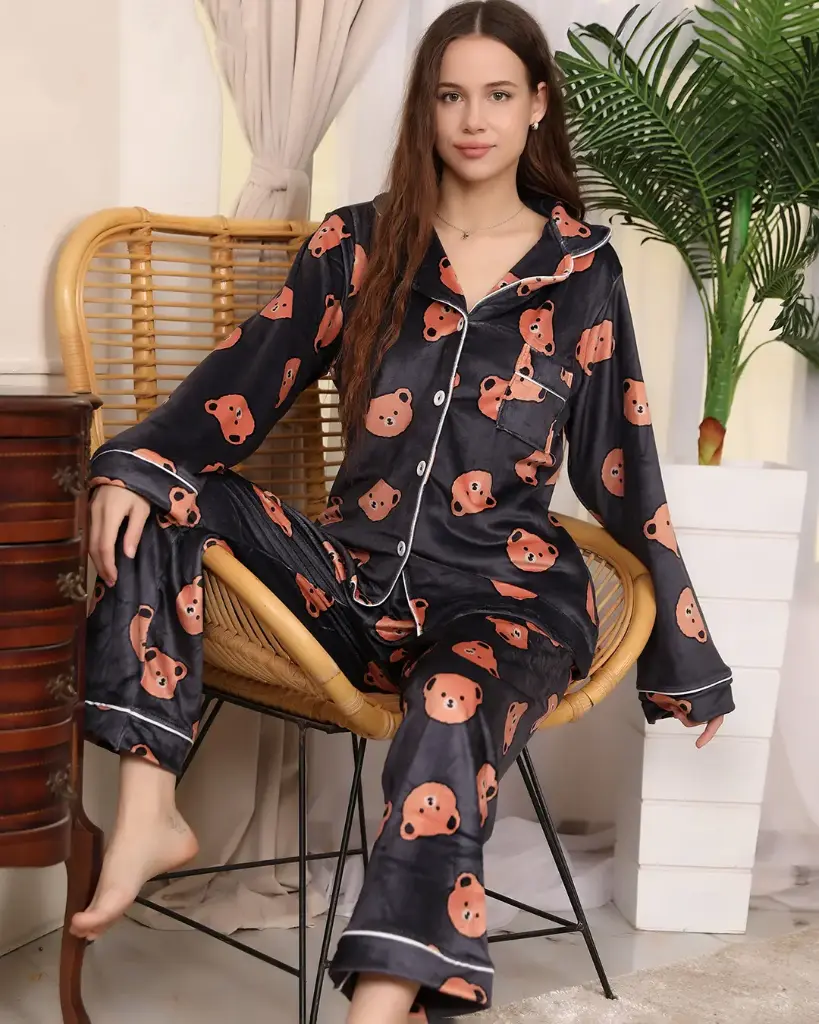 E4566 بيجامة كلاسيك - طبعة دببة