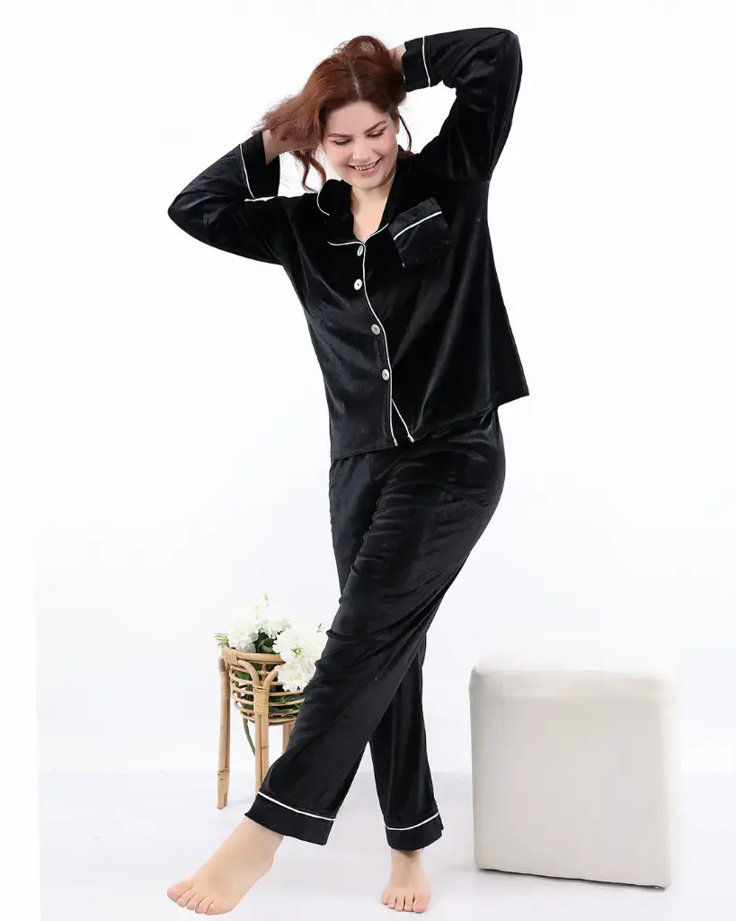 E4497 Classic Plain Velvet Pajamas (M, اسود)