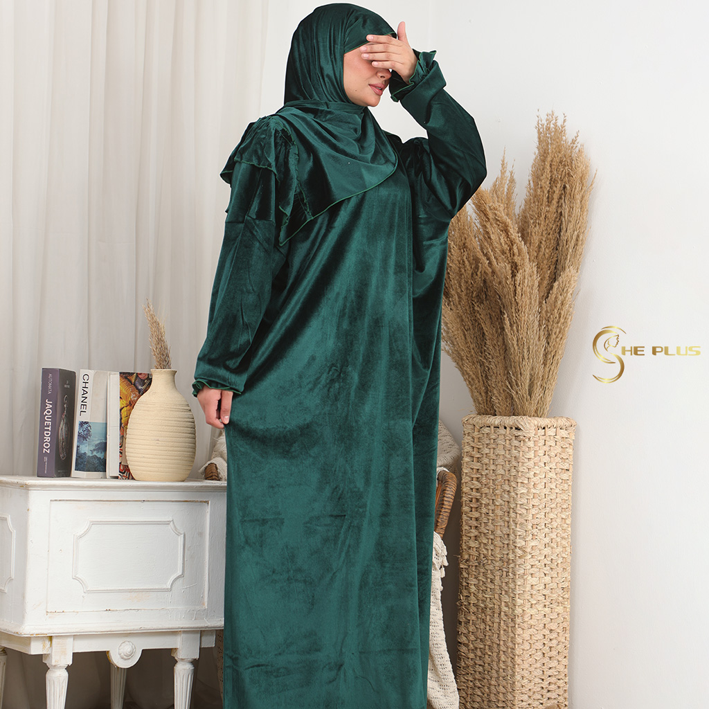 E6002 إسدال قطيفة - فري سايز كشكشة ملكي