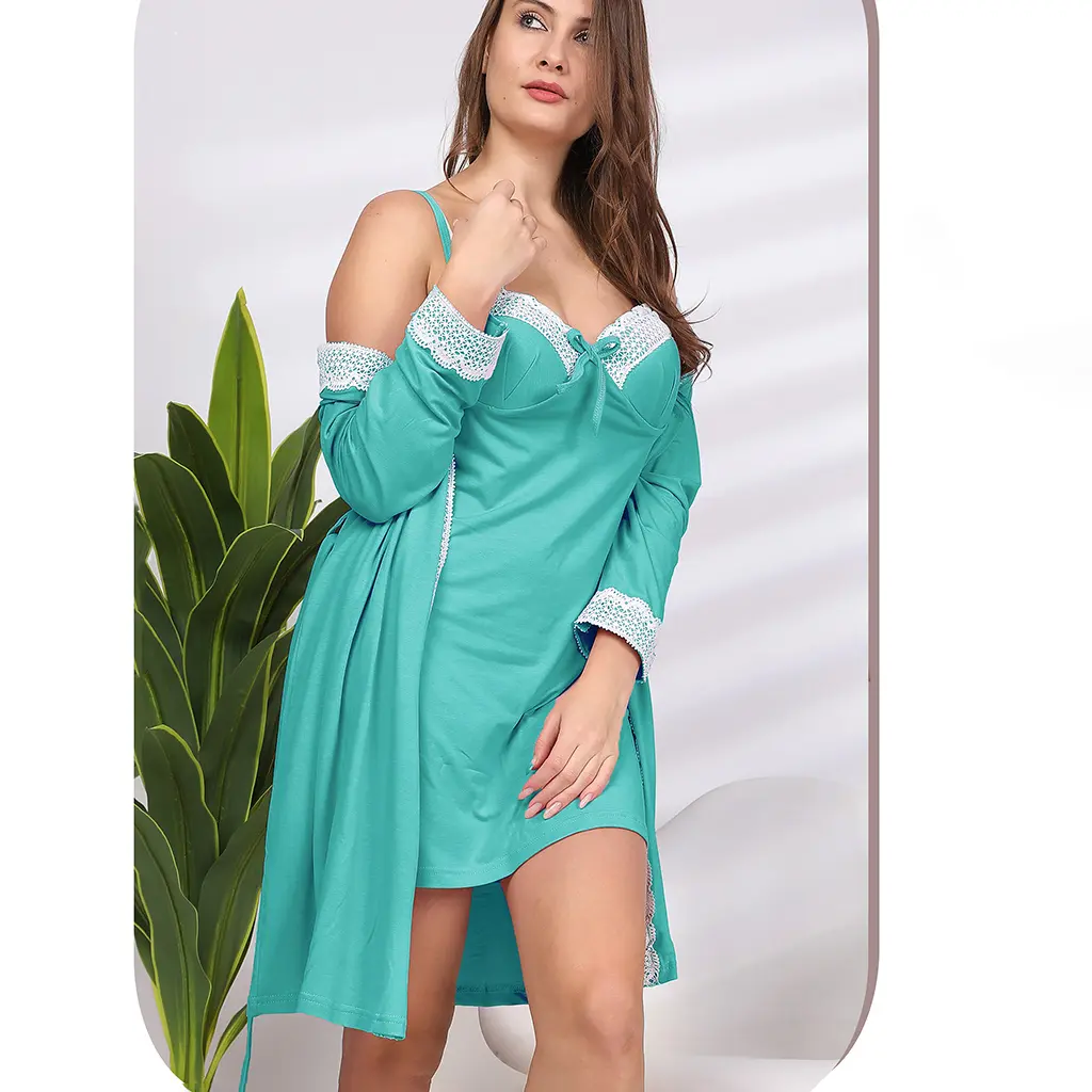 E0150 Cotton night shirt and robe 