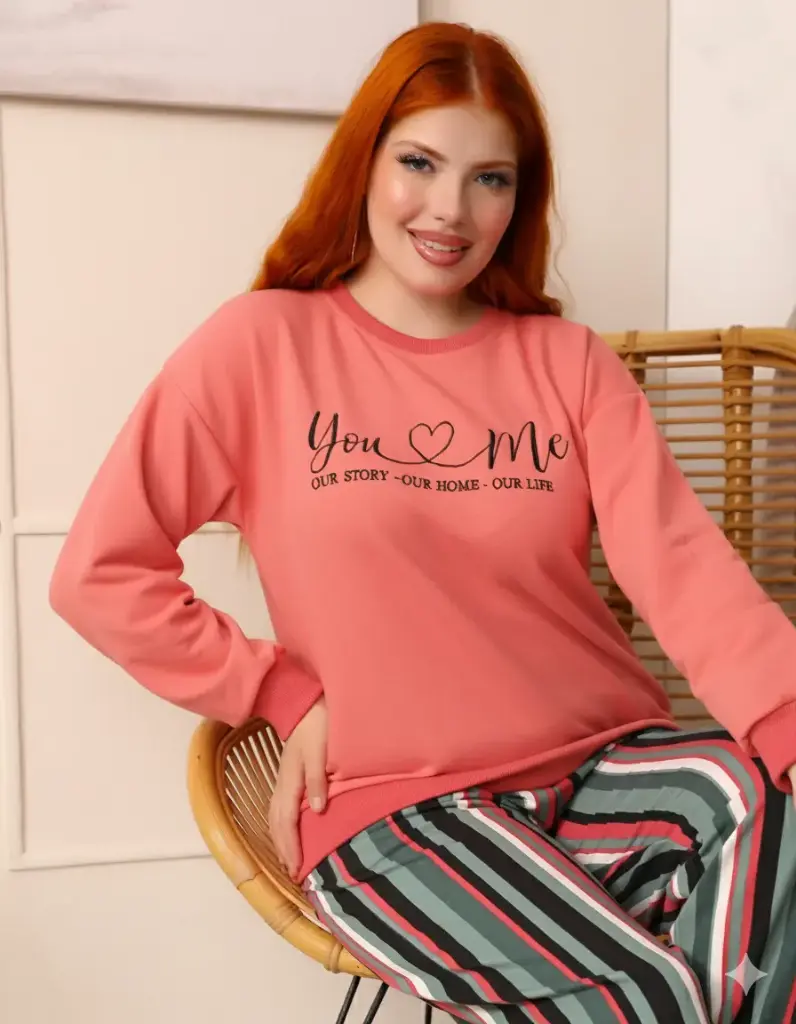 E4550 "You  ♡  Me" Sweatshirt Pajamas - Striped